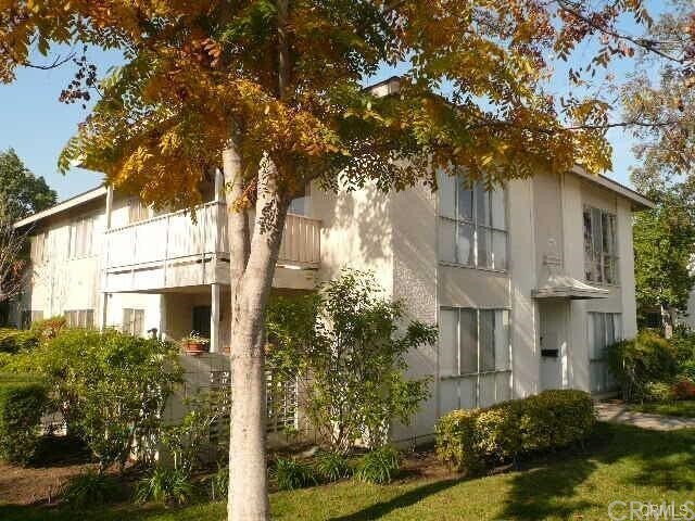 Primary Photo - 400 Avenida Castilla