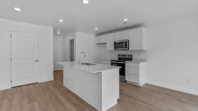 Building Photo - 2105 Wolverine Wy