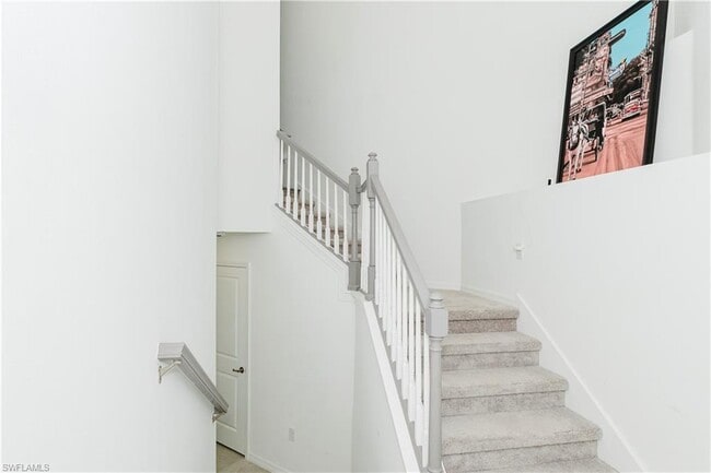 Building Photo - 5680 Melbourne Ct