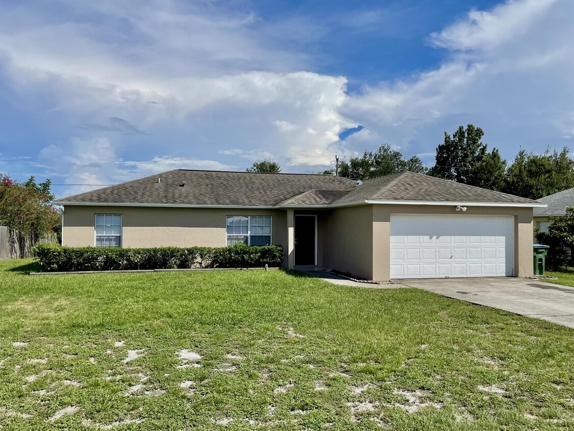 Foto principal - 683 Sagamore Dr