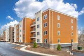 Foto principal - 717 Preakness Ave