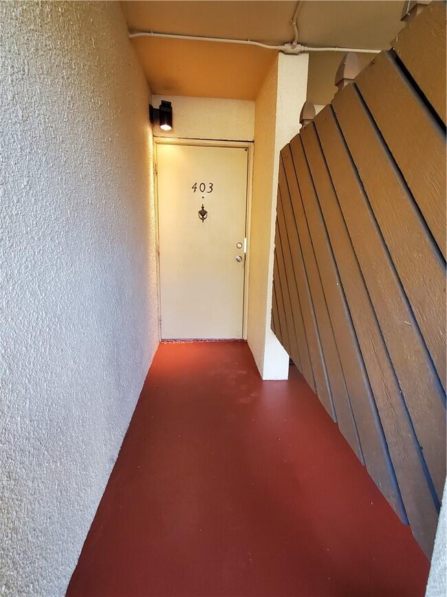 Building Photo - 2941 SW 87th Ave