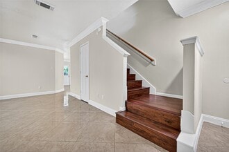 Building Photo - 2219 Mountshire Dr