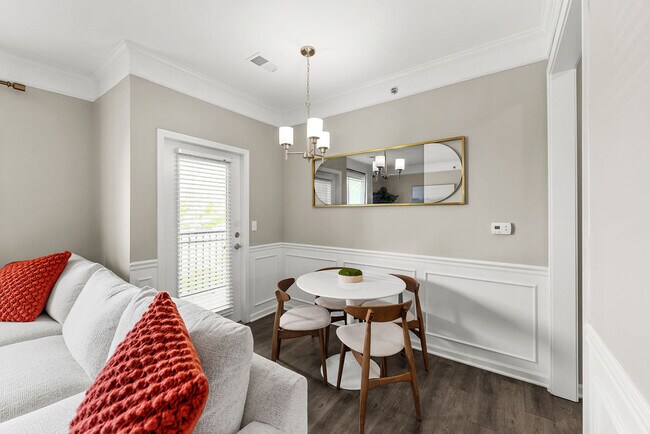 Foto del edificio - Riverstone Apartments