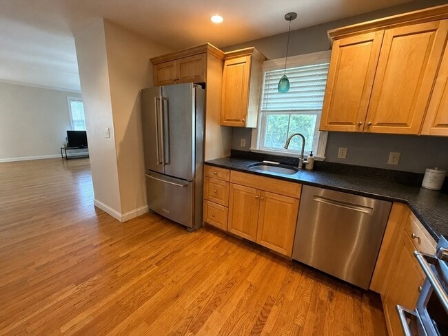 Building Photo - 18 Gilkey Ct