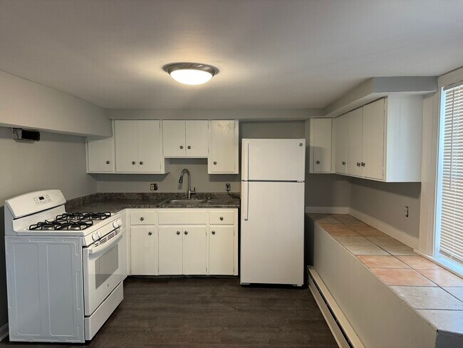 Foto del edificio - 32-34 Clifton Ave
