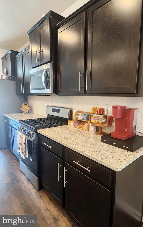 Foto del edificio - 8760 Mimosa Ave