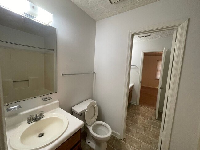 Building Photo - One Level Duplex Apartment