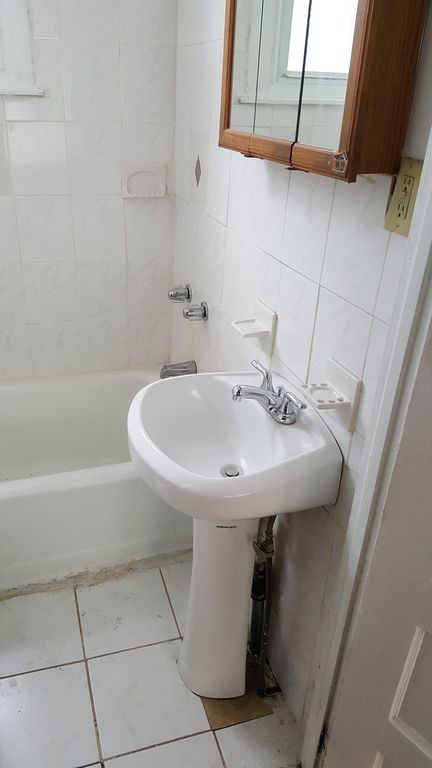 Foto del edificio - 2000 N 61st St