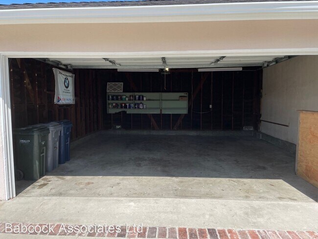 Foto del edificio - 3 br, 2 bath House - 5527 Elmbank Road
