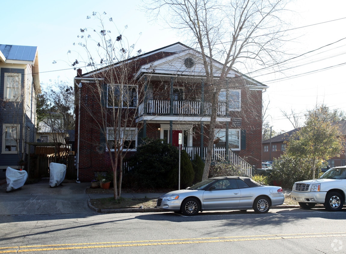 Building Photo - 218 N 4th St