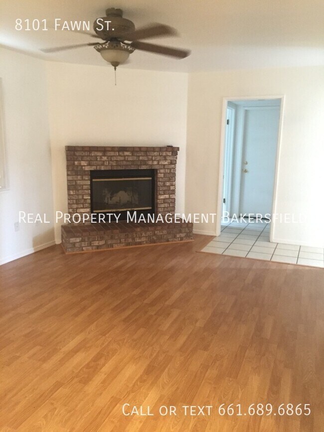 Building Photo - 8101 Fawn St