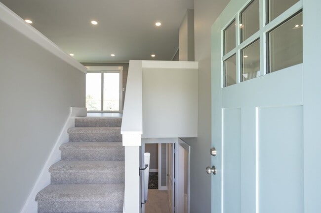 Photo - Available June. Large house, fenced back yard, renovated, fenced back, pets ok, great for house s...