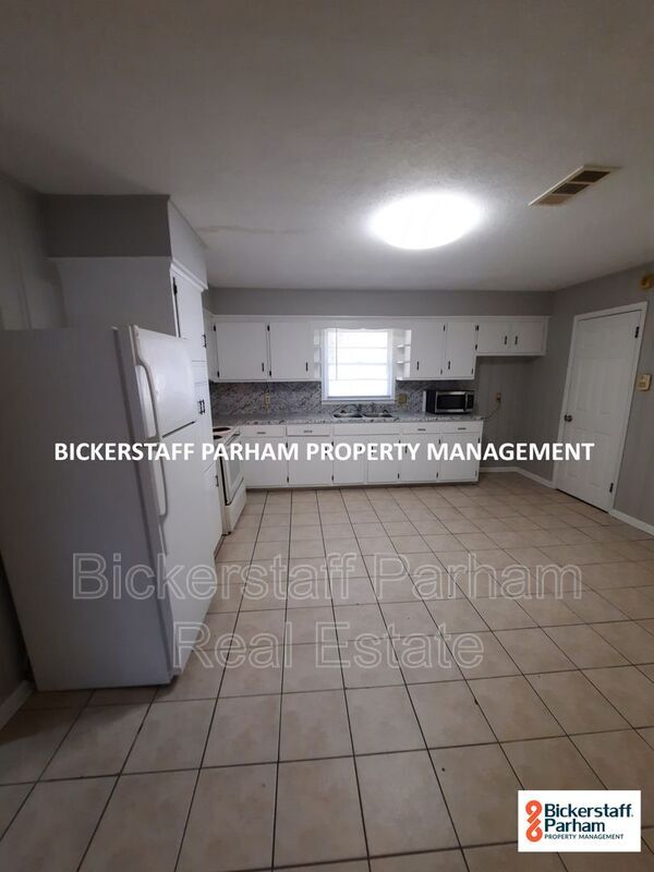 Foto del edificio - 1310 8th St S