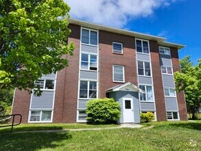 Building Photo - 264 Ellerdale St