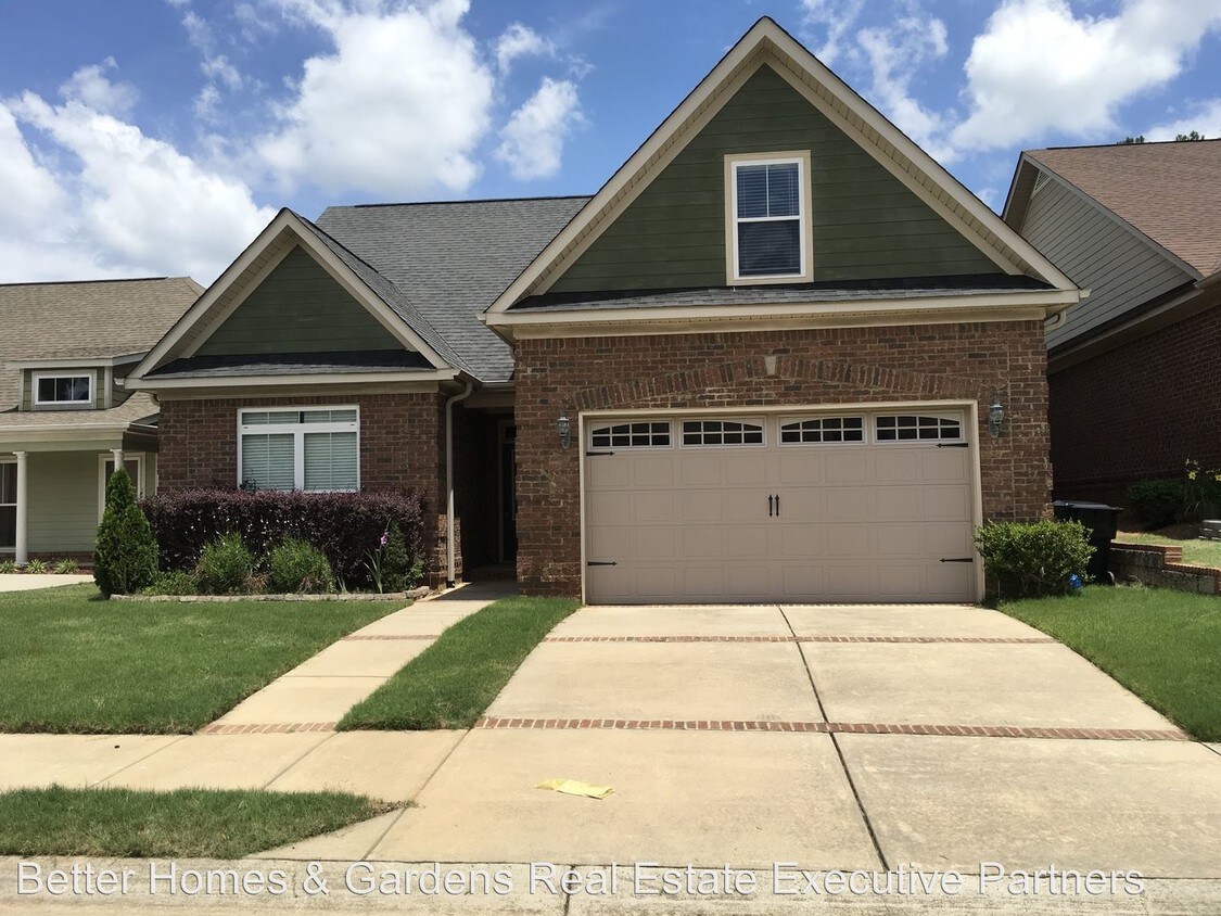 Primary Photo - 4 br, 2 bath House - 1011 Barrett Drive