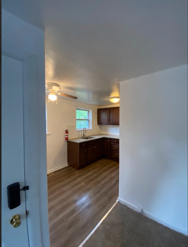 Foto del edificio - 130 Folcroft Ave