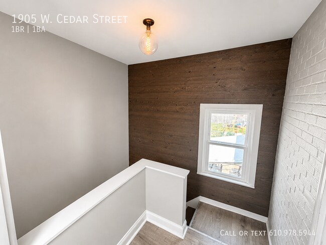 Foto del edificio - 1905 W Cedar St