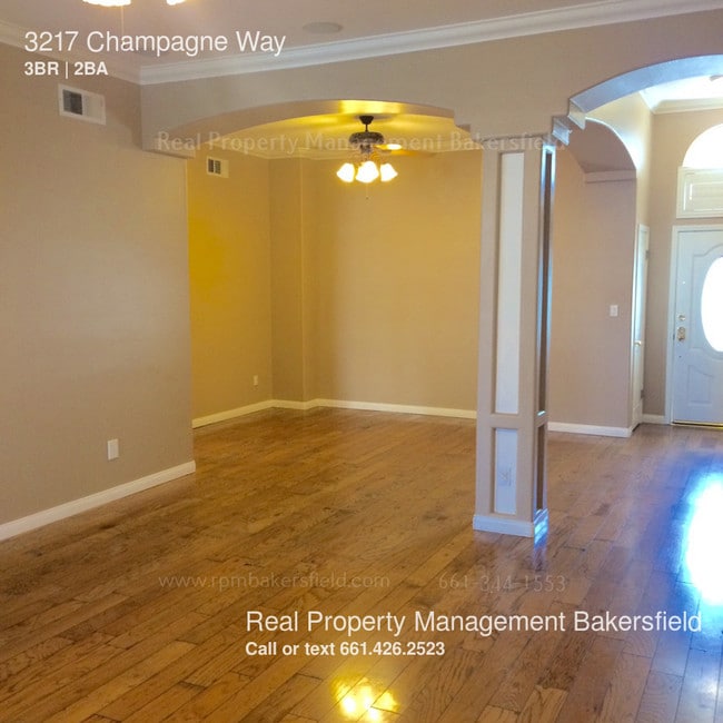 Foto del edificio - 3217 Champagne Way