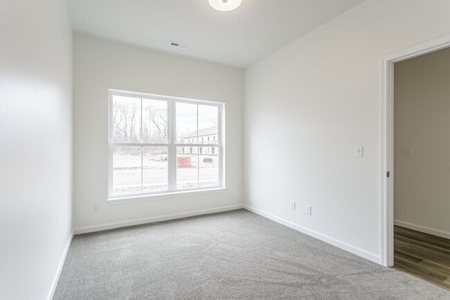 Building Photo - New Luxury Townhouses for Rent! Available ...