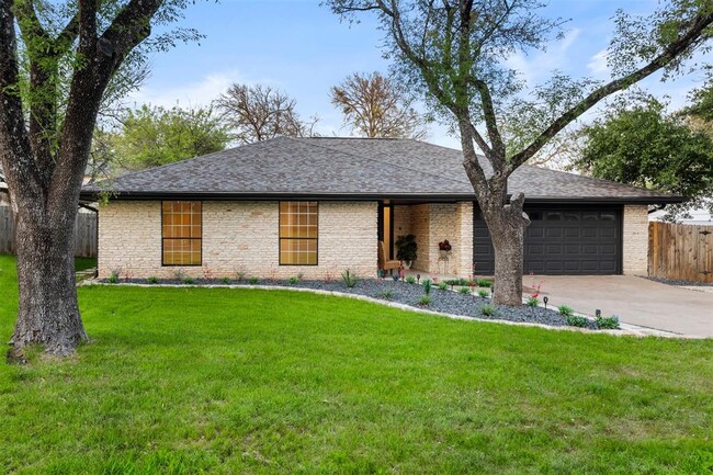 Building Photo - 4702 Trail Crest Cir