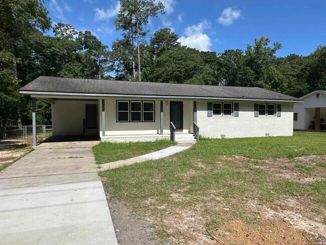 Foto del edificio - 1021 Greenwood Dr