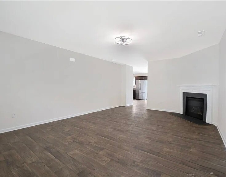 Foto del edificio - 7112 Finnigan Rd