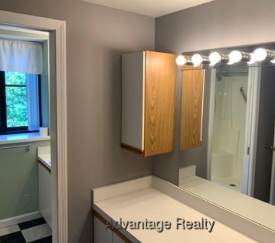 Building Photo - 200 Ledgewood Dr