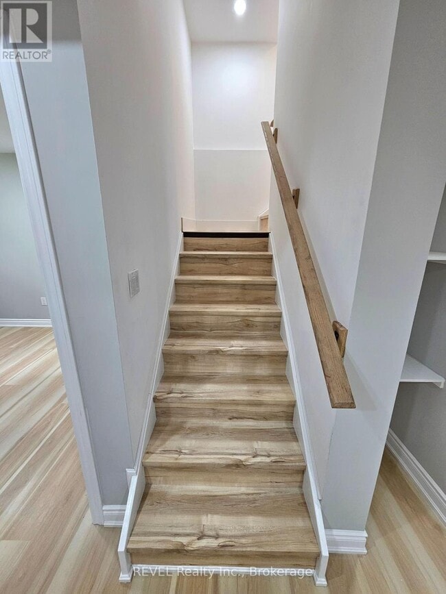 Photo du bâtiment - 54 McLaughlin St