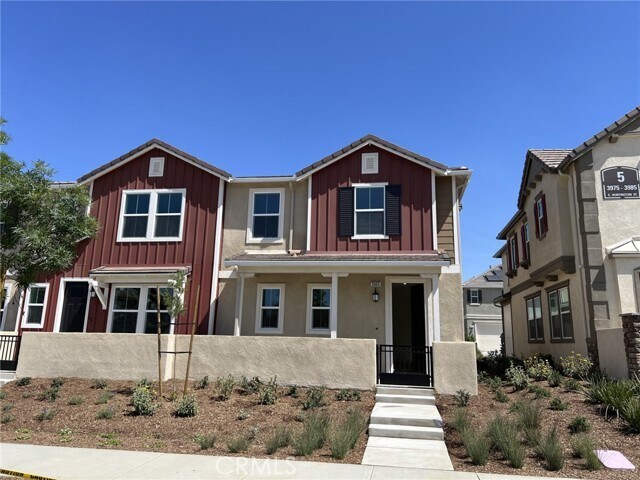 Foto principal - 3965 E Huntington St