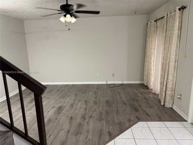 Foto del edificio - 13267 NW 5th St