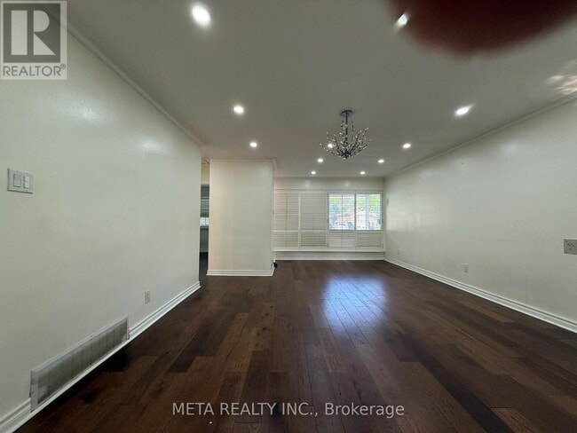 Building Photo - 556 McCowan Rd