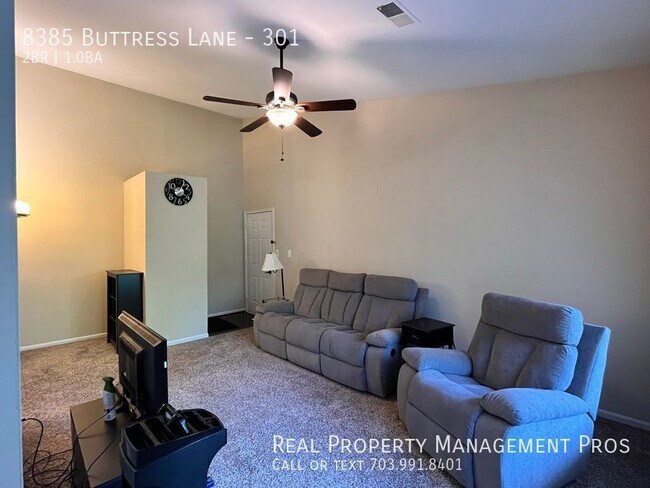 Foto del edificio - 8385 Buttress Ln