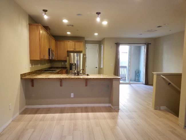 Foto del edificio - 1324 Neleigh Pl