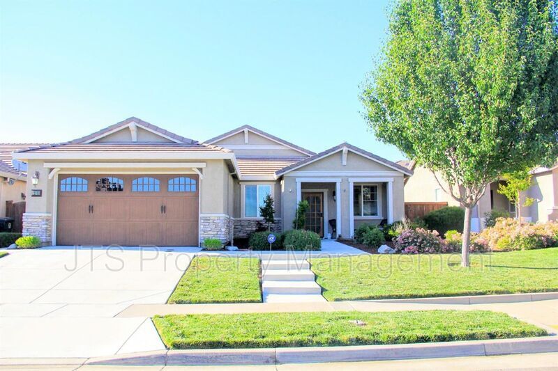 Foto principal - 12353 Canyonlands Dr