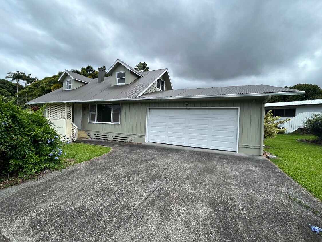 Primary Photo - 1547 Wailuku Dr