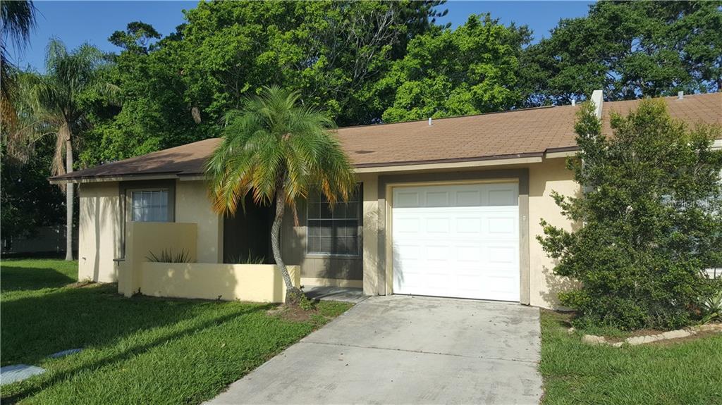 Foto principal - 4216 42nd St W