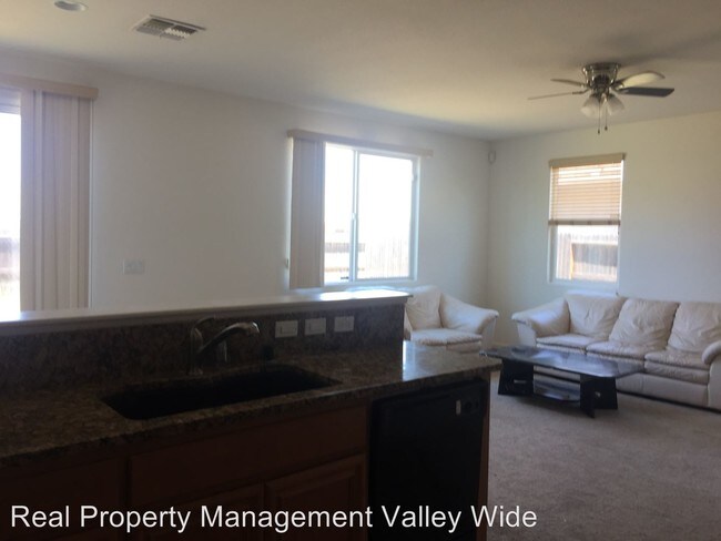 Foto del edificio - 4 br, 3 bath House - 543 Beckman Way