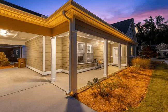 Foto del edificio - 3503 Double Eagle Ln