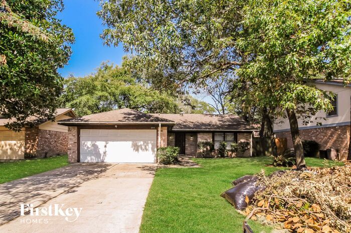 Foto principal - 2319 Trailing Vine Rd