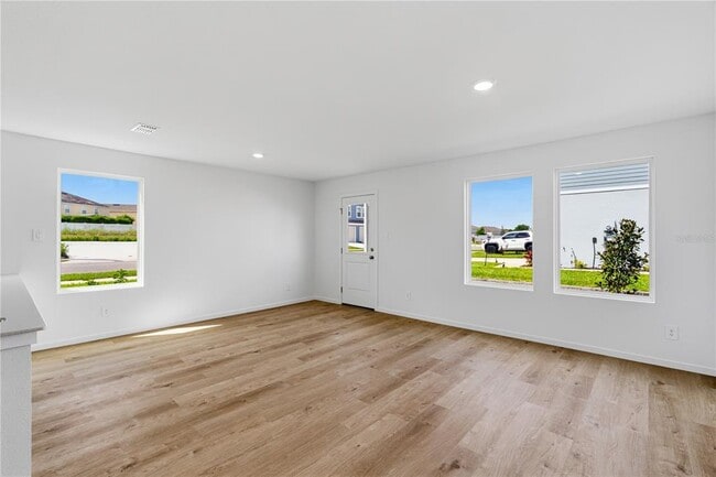 Foto del edificio - 1573 Plank Pl