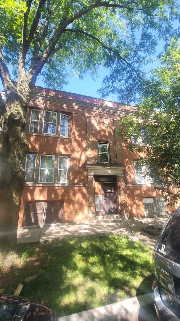 Building Photo - 1512 N Artesian Ave