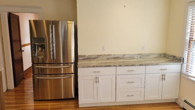 Foto del edificio - 1435 Centre St