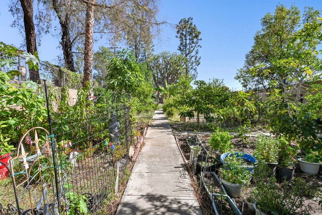Building Photo - Sunnyside Senior Apartments