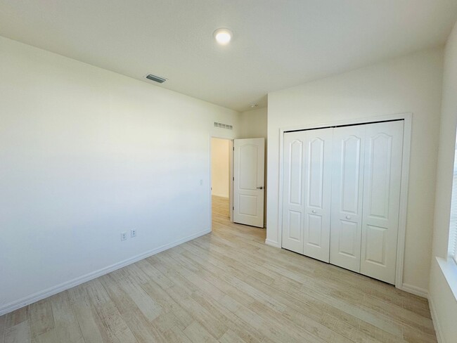 Foto del edificio - Charming 3 bed, 2 bath New Construction in...