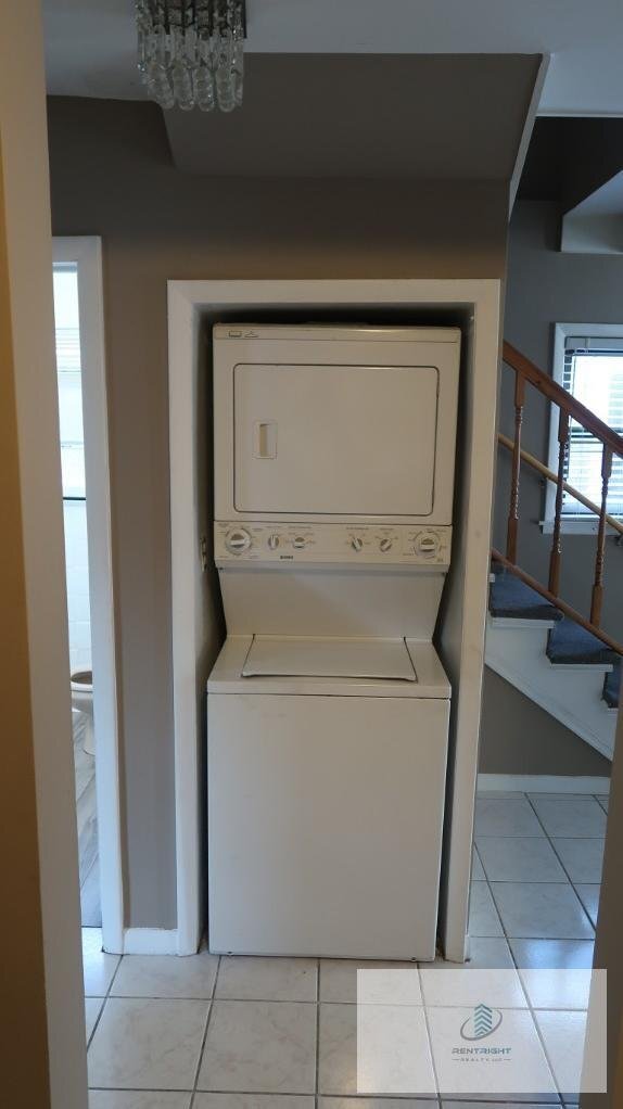 Foto del edificio - 5845 West Foster Avenue Apt #HOUSE, Chicag...