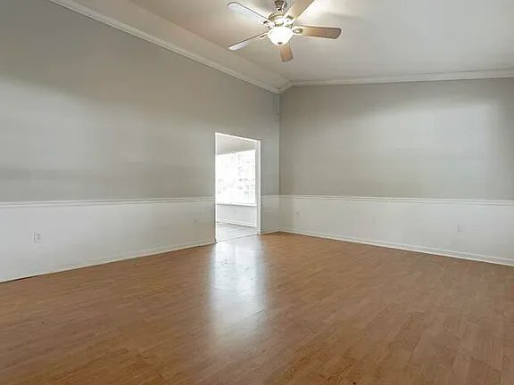 Foto del edificio - 144 Gower Rd