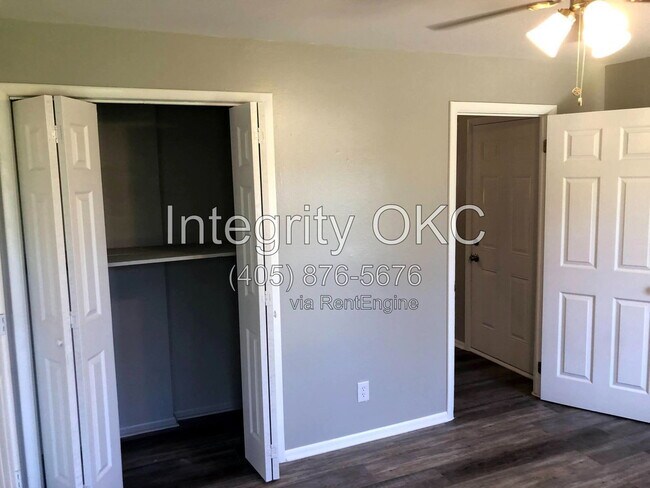 Foto del edificio - 2548 SW 48th St