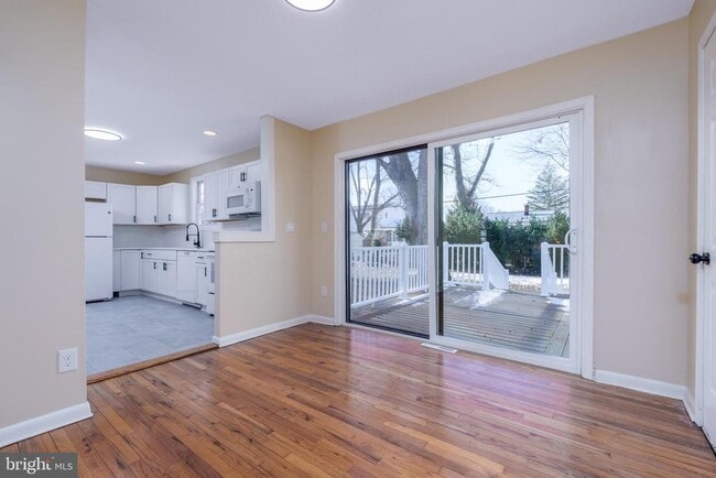 Building Photo - 344 Nimitz Rd