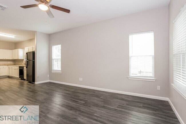 Foto del edificio - Charming 3 Bedroom in Brookshire!